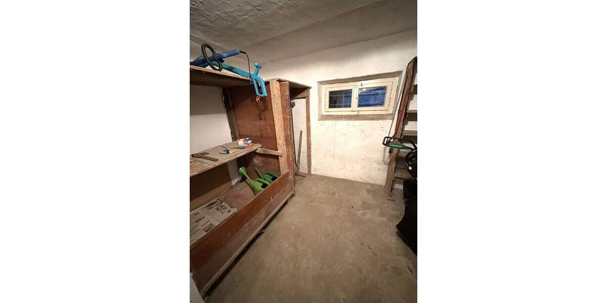 Einfamilienhaus Halver Carthausen - 6 Zimmer, 122 m&sup2;, 179.000&euro; | Angebot:23825052