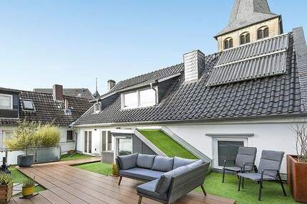 Haus Mettmann - 9 Zimmer, 307 m&sup2;, 3.700&euro; | Angebot:23824613