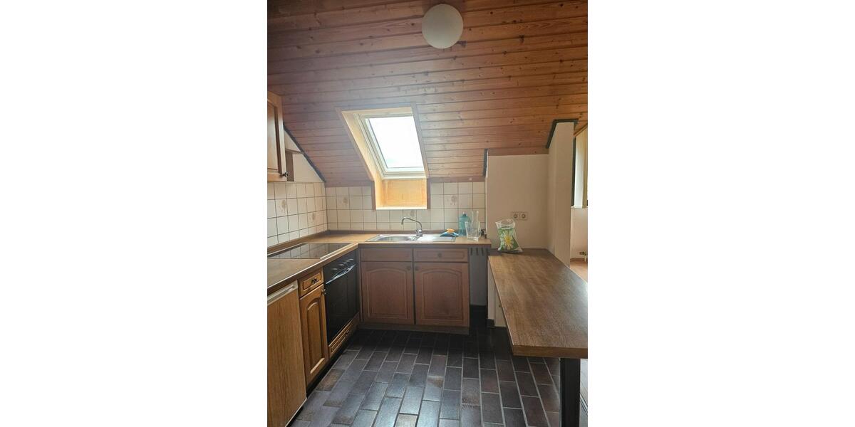 Dachgeschoßwohnung Neuss Augustinusviertel - 1 Zimmer, 37 m&sup2;, 100.000&euro; | Angebot:27023352