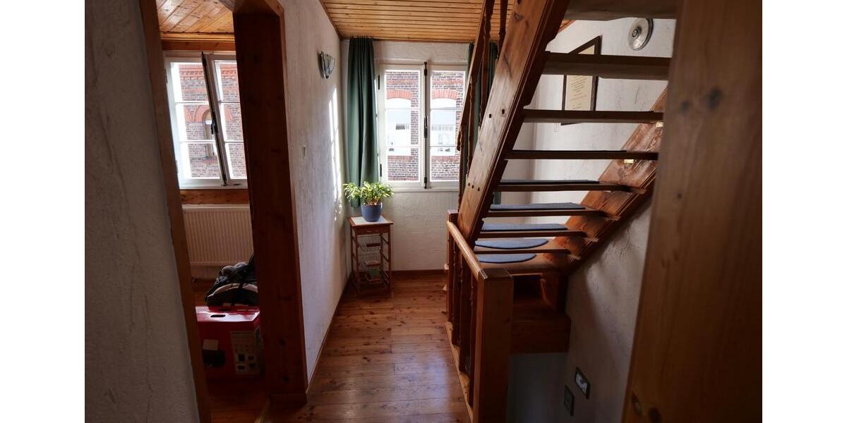 Reihenhaus Köln Innenstadt - 3 Zimmer, 93 m&sup2;, 1.200&euro; | Angebot:26592490