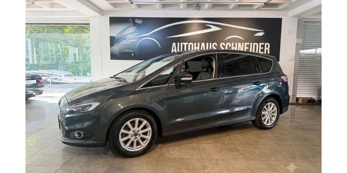 Ford S-Max 124.591 km 19.990 &euro; Ratingen 40880