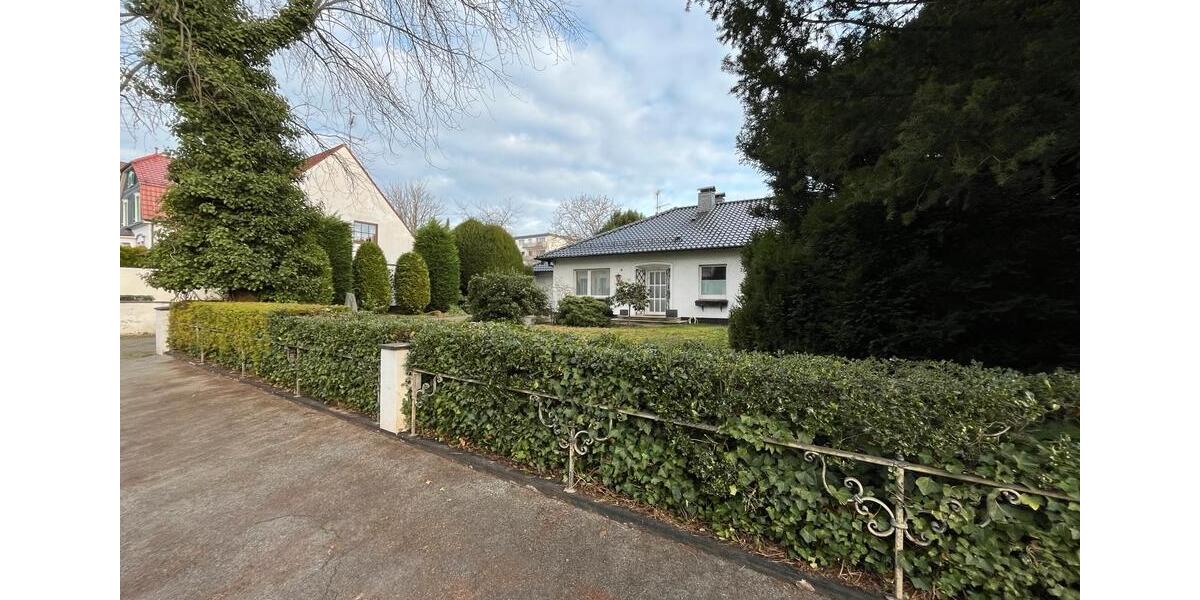 Einfamilienhaus Solingen Aufderhöhe - 5 Zimmer, 220 m&sup2;, 565.000&euro; | Angebot:27287066