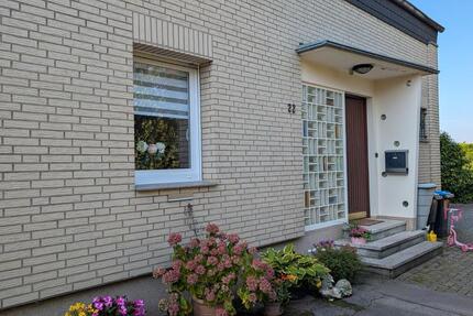 Haus Langenfeld (Rheinland) - 3 Zimmer, 111 m&sup2;, 495.000&euro; | Angebot:26664622