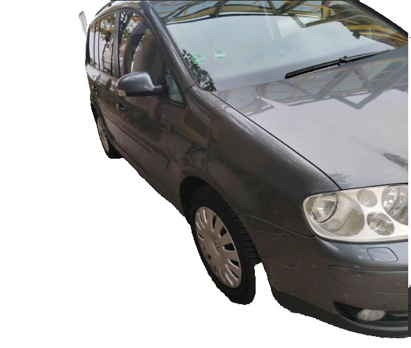 VW Touran 320.000 km 3.200 € Neuss 41460