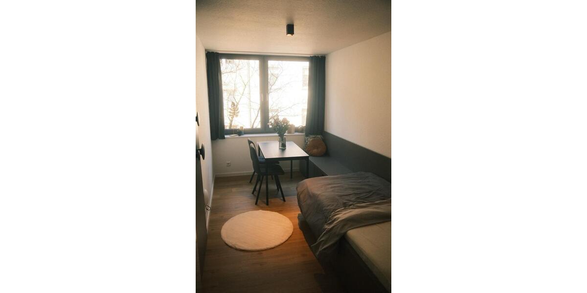 Etagenwohnung Düsseldorf Flingern Süd - 1 Zimmer, 21 m&sup2;, 798&euro; | Angebot:24803269