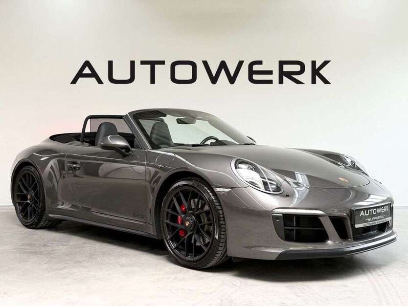 911