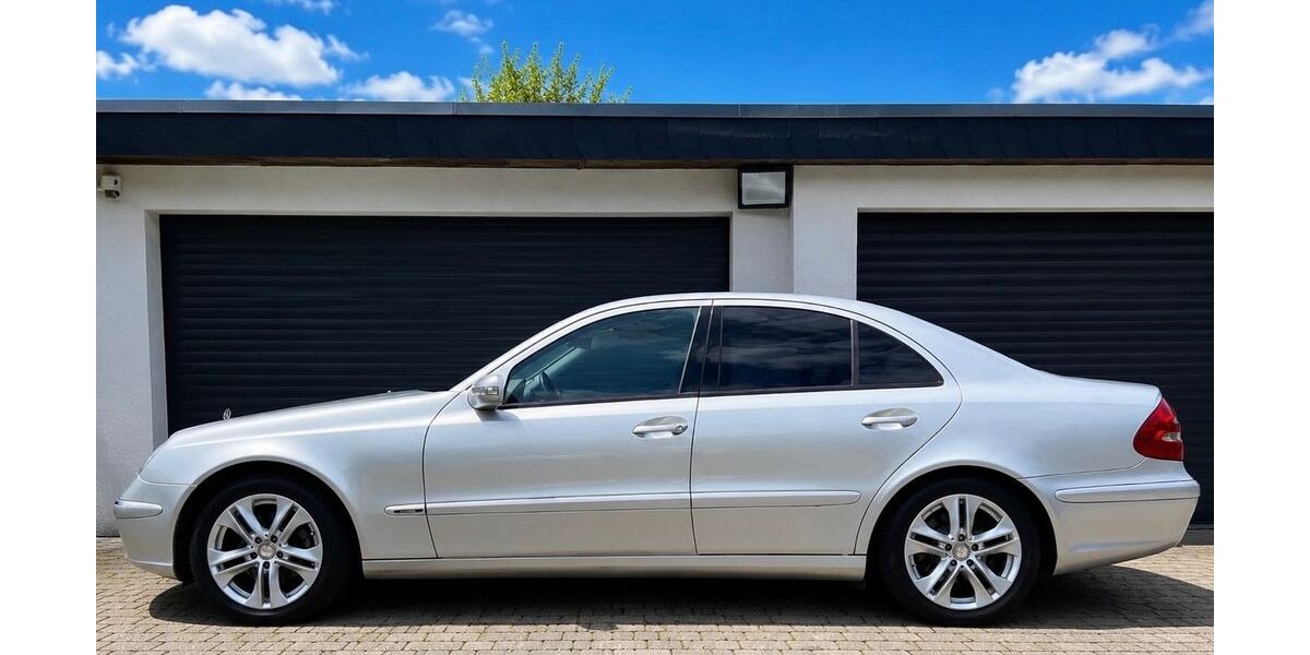Mercedes-Benz E 200 154.166 km 7.499 &euro; Leichlingen 42799