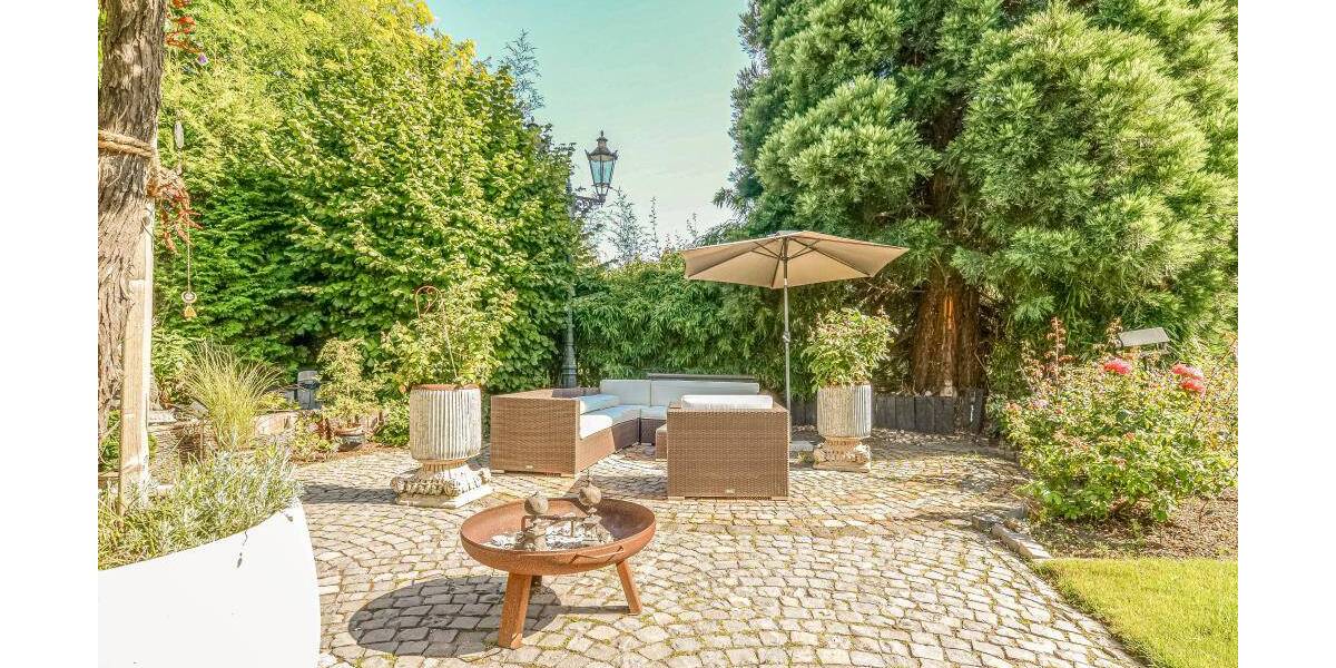 Mehrfamilienhaus, Wohnhaus Leverkusen Bergisch Neukirchen - 8 Zimmer, 345 m&sup2;, 1.395.000&euro; | Angebot:22588891