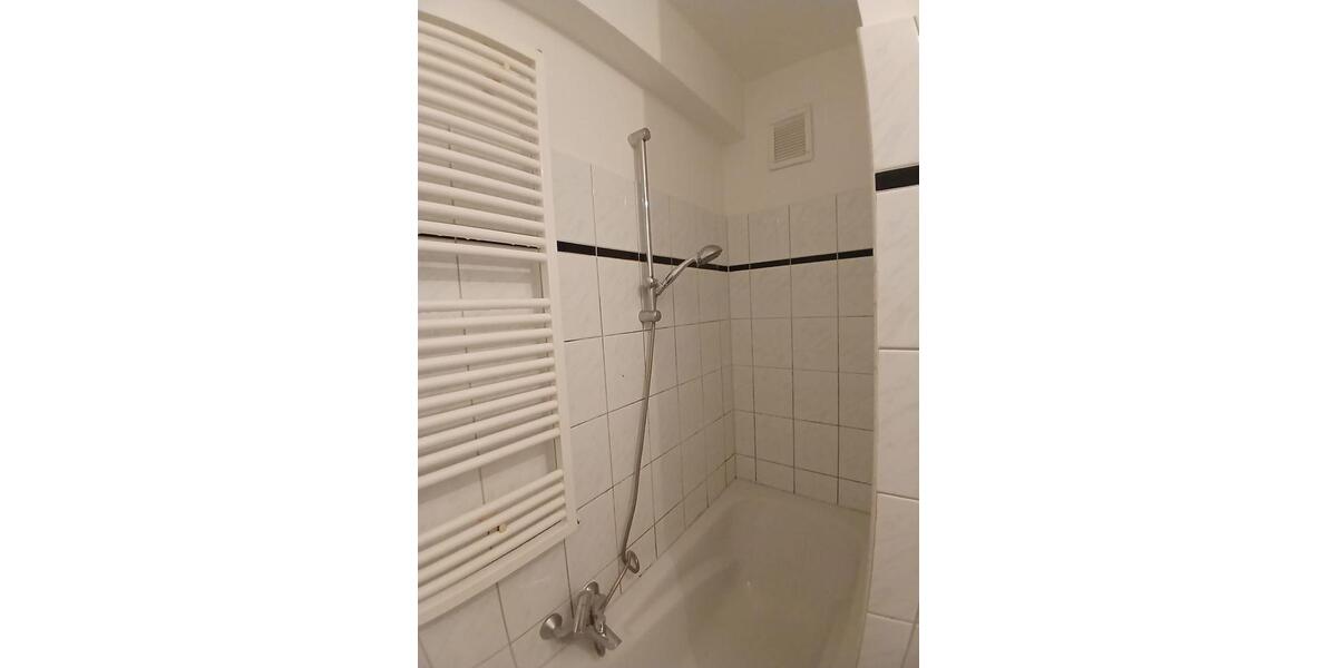 Erdgeschoßwohnung Solingen Wald - 2 Zimmer, 55 m&sup2;, 695&euro; | Angebot:24370258