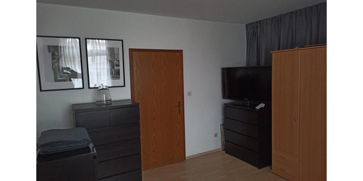 Reihenhaus Neuss - 8 Zimmer, 120 m&sup2;, 285.000&euro; | Angebot:24252873