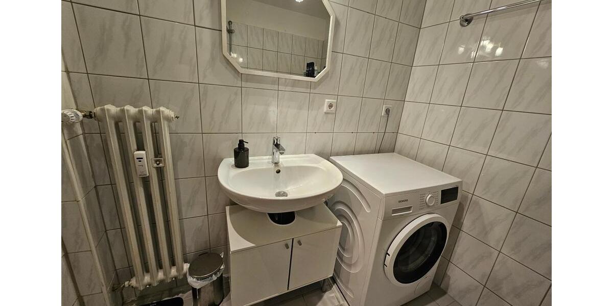 Hochparterre Düsseldorf Pempelfort - 3 Zimmer, 75 m&sup2;, 1.000&euro; | Angebot:27603651