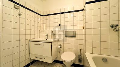 FRISCH RENOVIERTE 2-ZI-ETW MIT TERRASSE, HILDEN - Erdgeschoßwohnung Hilden | Angebot:26907131
