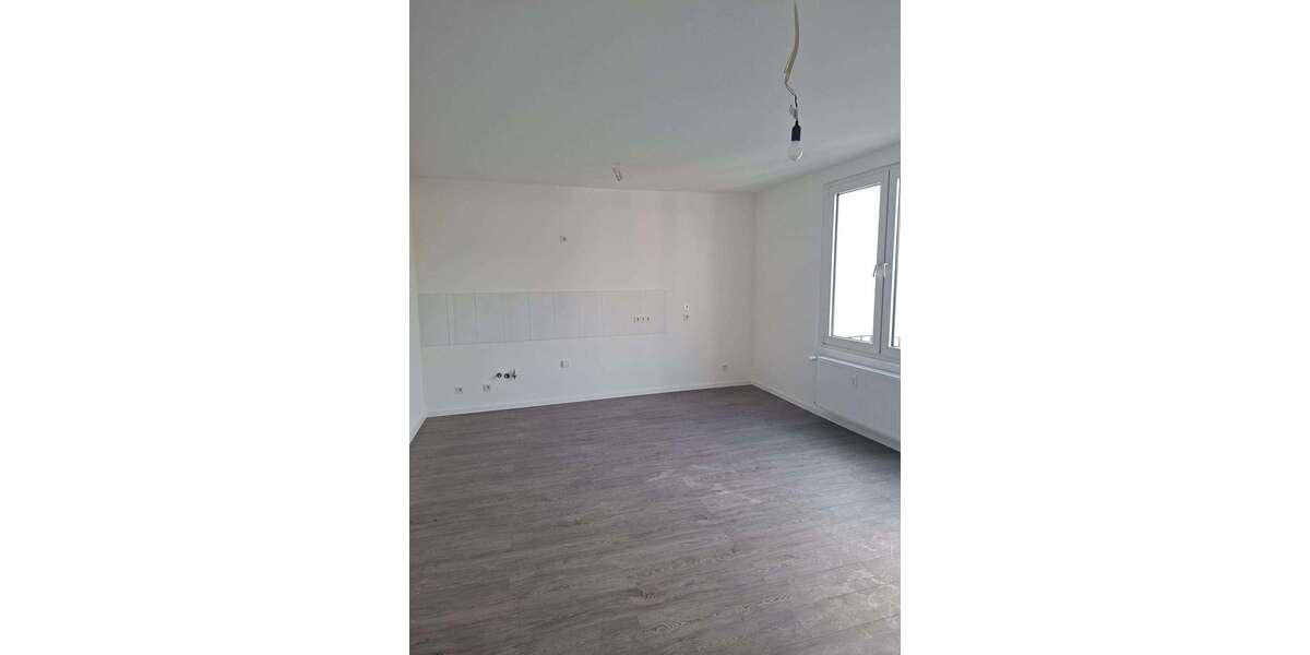 Etagenwohnung Wuppertal Elberfeld - 2 Zimmer, 59 m&sup2;, 588&euro; | Angebot:24890306