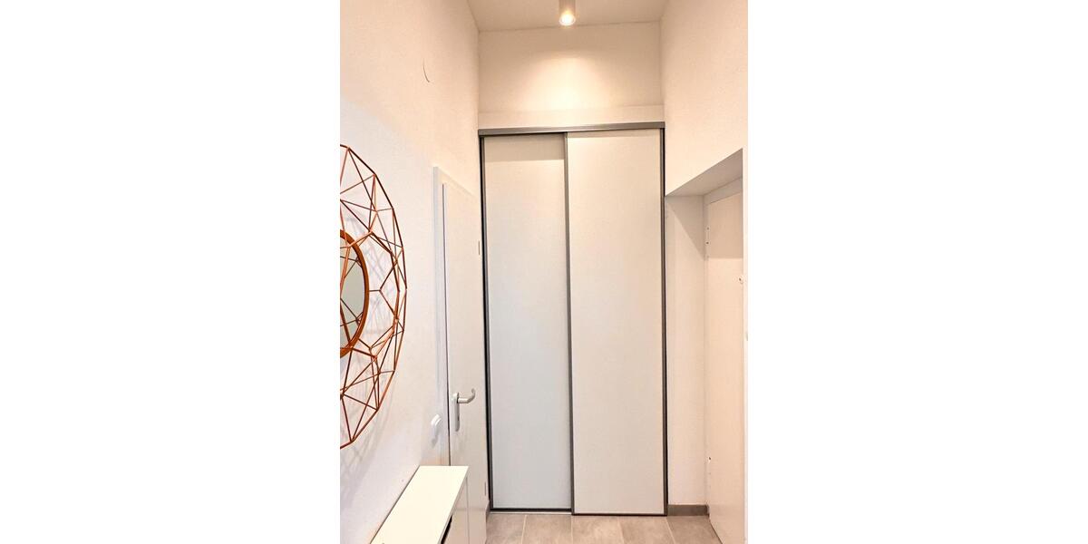 Etagenwohnung Düsseldorf Oberbilk - 2 Zimmer, 34 m&sup2;, 930&euro; | Angebot:24395628