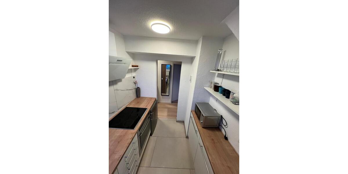 Dachgeschoßwohnung Leverkusen Schlebusch - 2 Zimmer, 39 m&sup2;, 1.080&euro; | Angebot:24850369