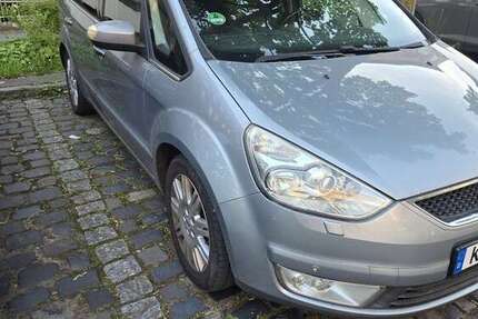 Ford Galaxy 232.000 km 5.800 &euro; Stammheim (Köln) 51063