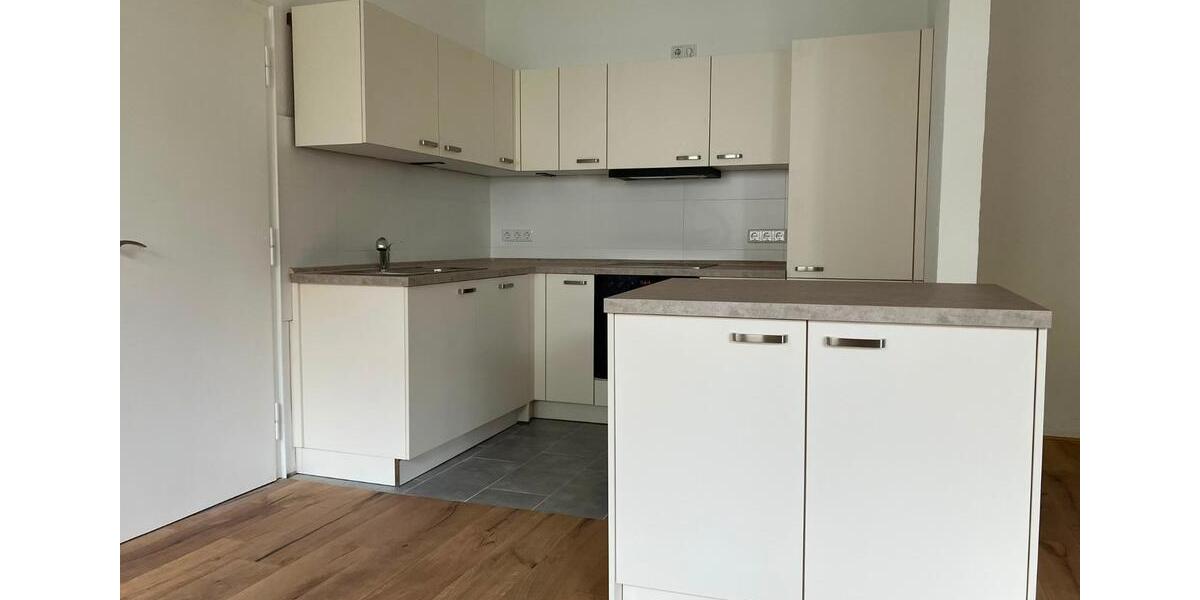 Etagenwohnung Düsseldorf Stadtbezirk 3 - 5 Zimmer, 112 m&sup2;, 1.500&euro; | Angebot:26647392