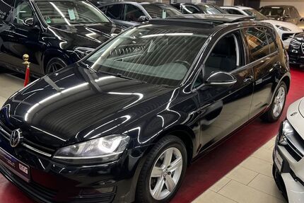 VW Golf 174.000 km 8.999 € Essen 45326