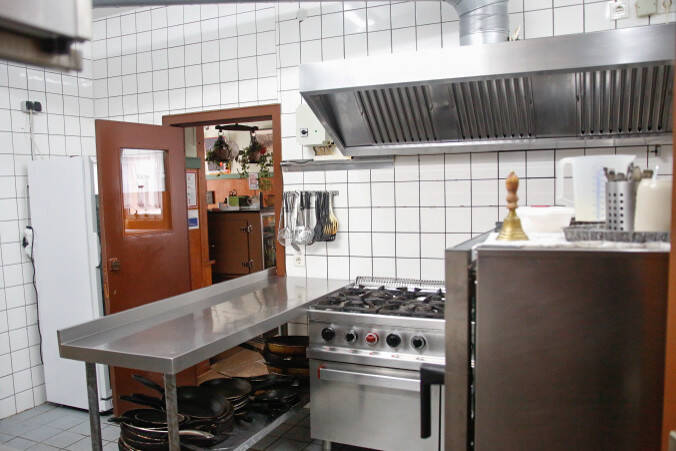 Gastronomische Vollexistenz mit zusätzlichen Mieteinnahmen zimmer