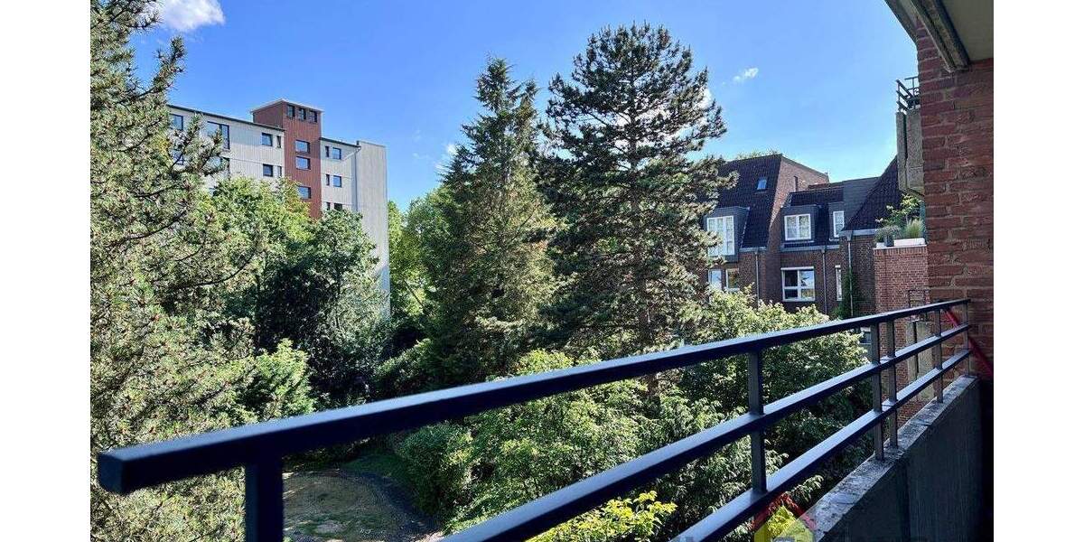 Etagenwohnung Düsseldorf Golzheim - 5 Zimmer, 105 m&sup2;, 550.000&euro; | Angebot:24810215