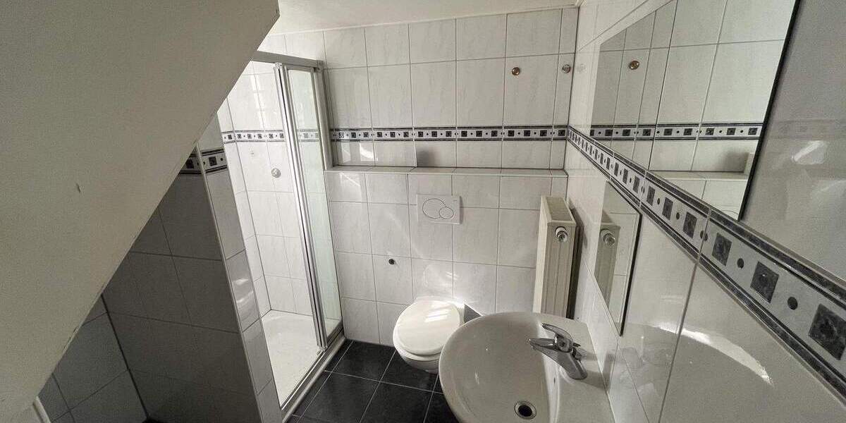 Einfamilienhaus Leverkusen Schlebusch - 6 Zimmer, 173 m&sup2;, 495.000&euro; | Angebot:23941922