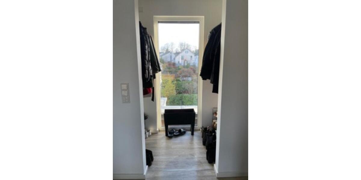 Einfamilienhaus Bergisch Gladbach - 3 Zimmer, 124 m&sup2;, 1.700&euro; | Angebot:25589822