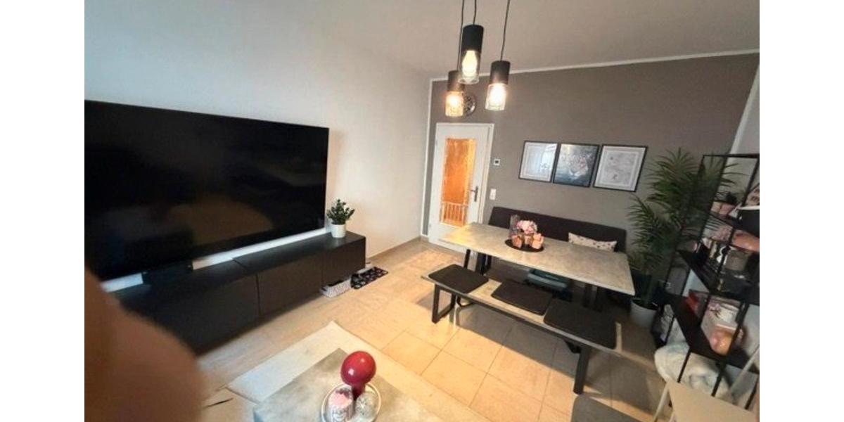 Erdgeschoßwohnung Köln Mülheim - 4 Zimmer, 84 m&sup2;, 300.000&euro; | Angebot:26952187