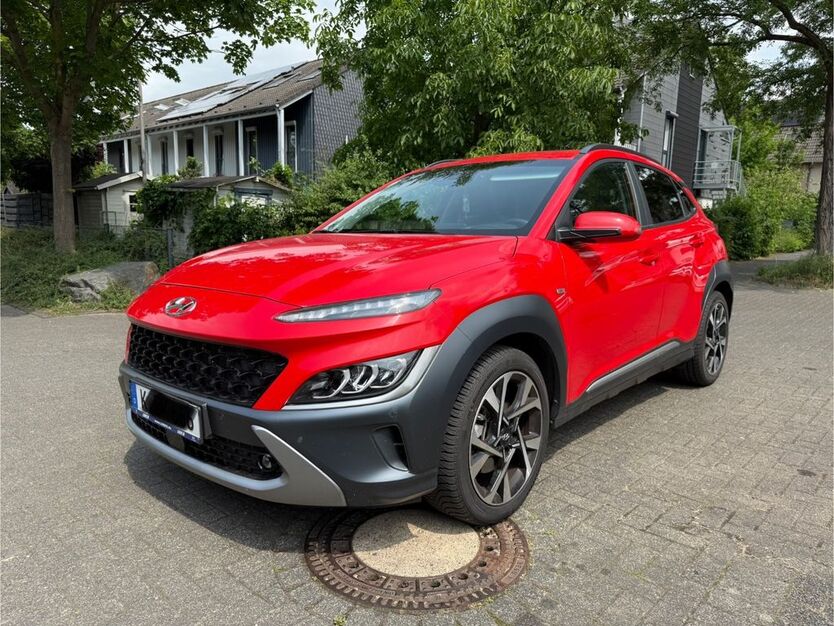 Hyundai KONA 20.800 km 24.500 € Köln 50765