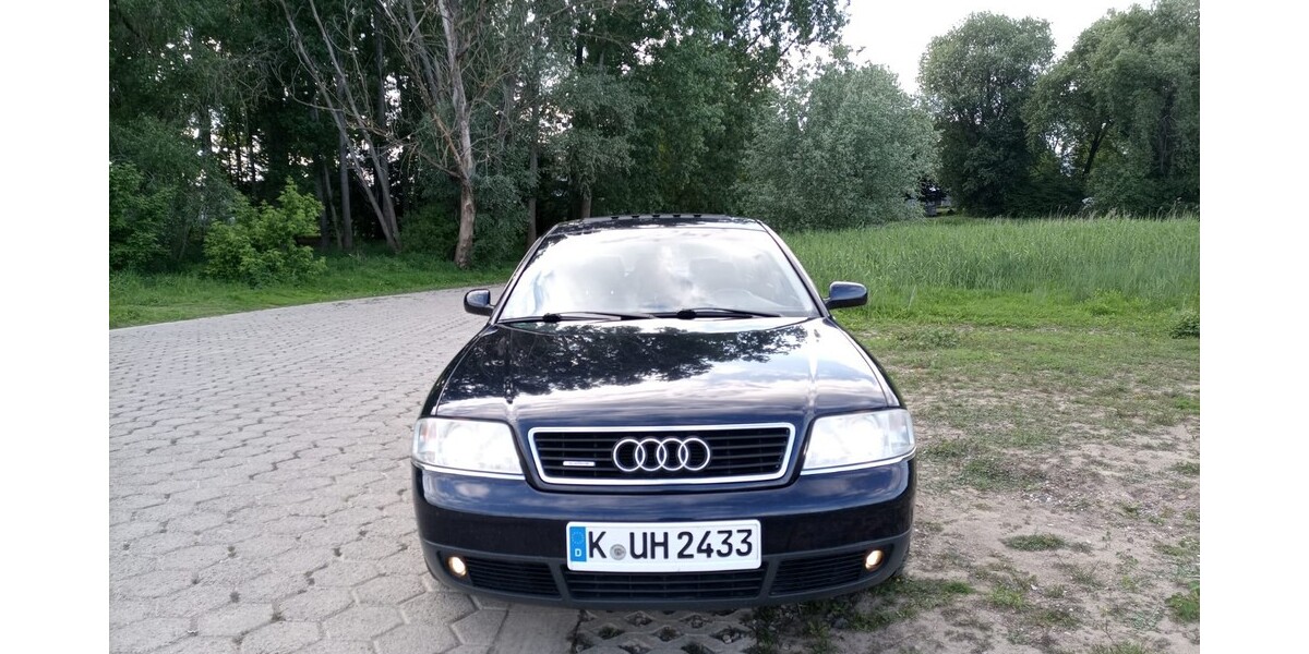 Audi A6 192.000 km 2.750 € Köln 50667