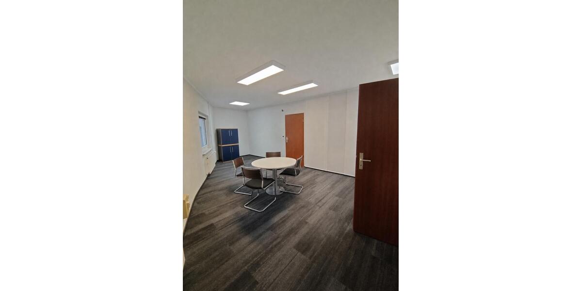 Ihr neuer Betriebsstandort in Köln-Bickendorf freitragende Gewerbehalle (ca. 625 m²) mit Büro (ca. 225 m²) und exklusiver Außenfläche - Gewerbeobjekt Köln Bickendorf | Angebot:27628898