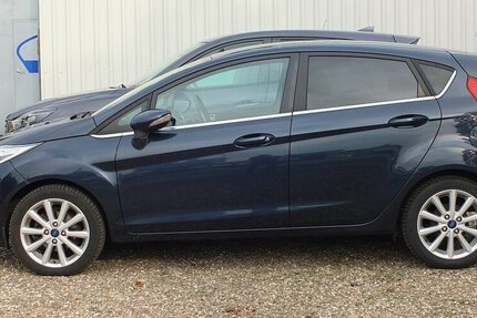 Ford Fiesta TREND KLIMAAUTOMATIK 1 HAND 5-TÜRIG 97.809 km 7.908 &euro; Köln 50858