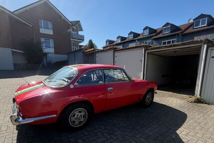 Alfa Romeo GTV 83.000 km 40.990 &euro; Düsseldorf 40627