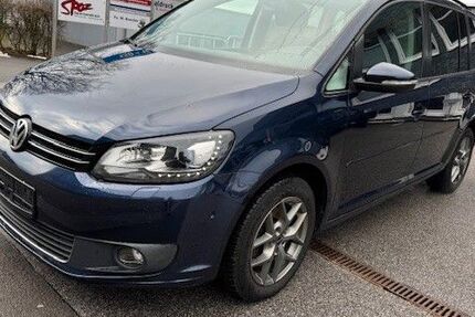 VW Touran 249.211 km 8.600 &euro; Remscheid 42899