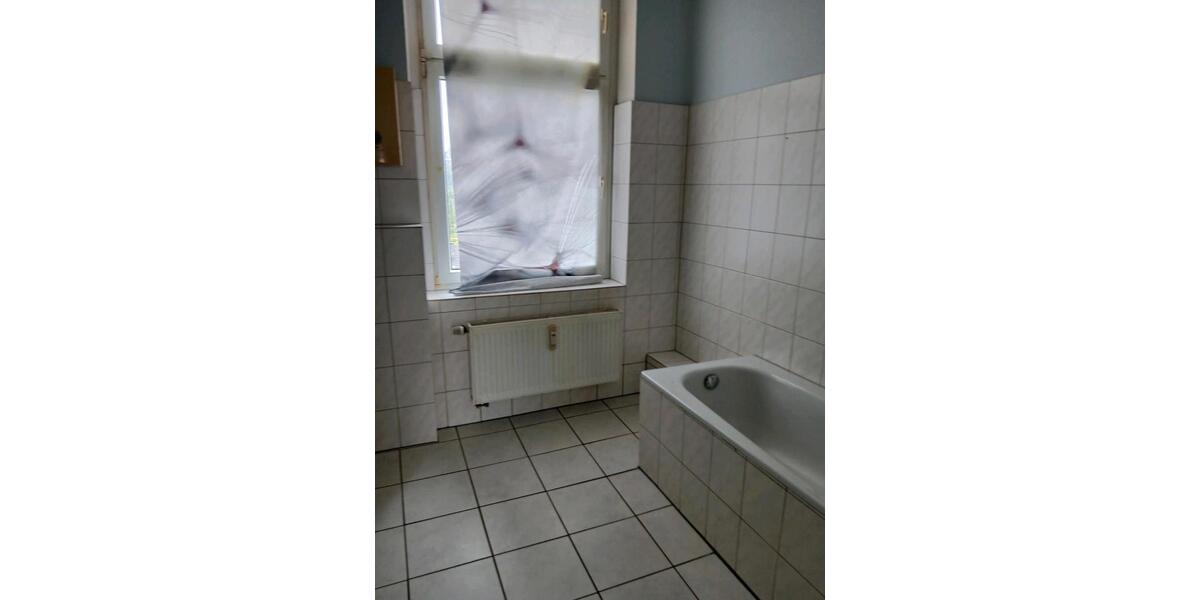 Etagenwohnung Wuppertal Gemarkung Langerfeld - 5 Zimmer, 100 m&sup2;, 1.200&euro; | Angebot:25749494