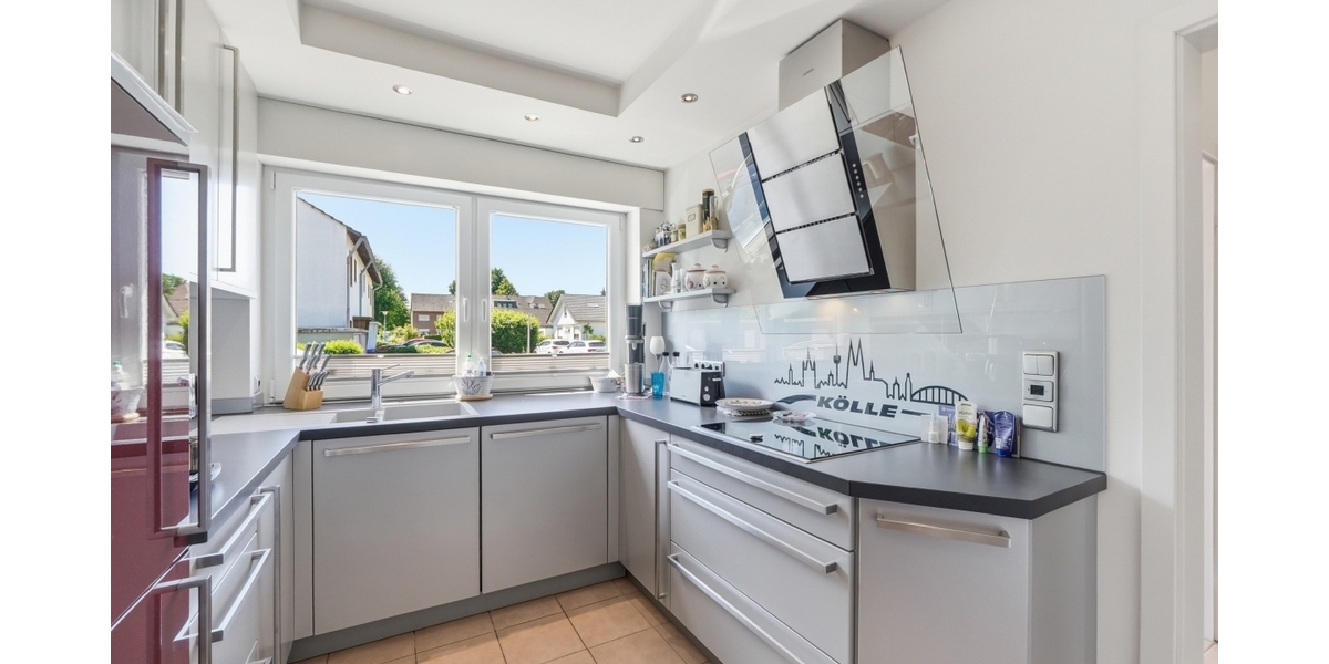 Modernisiert & energieeffizient! 161 m² Wohnkomfort mit Wärmepumpe, PV-Anlage in einer Sackgasse. - Reihenmittelhaus Pulheim | Angebot:27212381