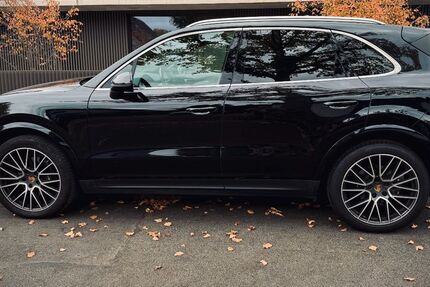 Porsche Cayenne 130.000 km 39.900 &euro; Köln 50933