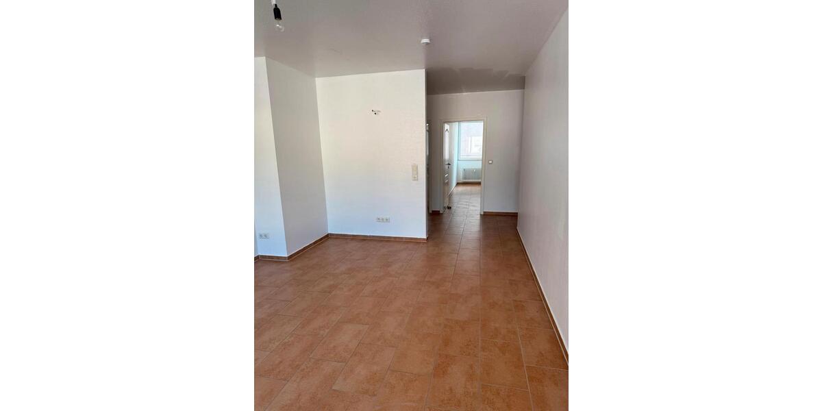 Etagenwohnung Wuppertal Arrenberg - 1 Zimmer, 90 m&sup2;, 1.130&euro; | Angebot:24302250