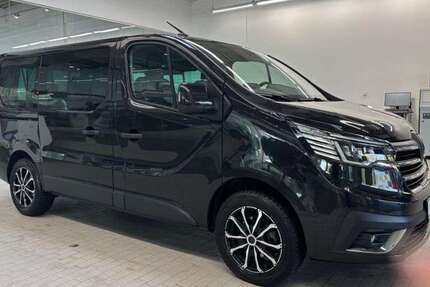 Renault Trafic 50.294 km 32.880 € Duisburg 47167