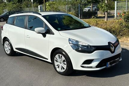 Renault Clio 152.900 km 4.799 &euro; Neuss 41460