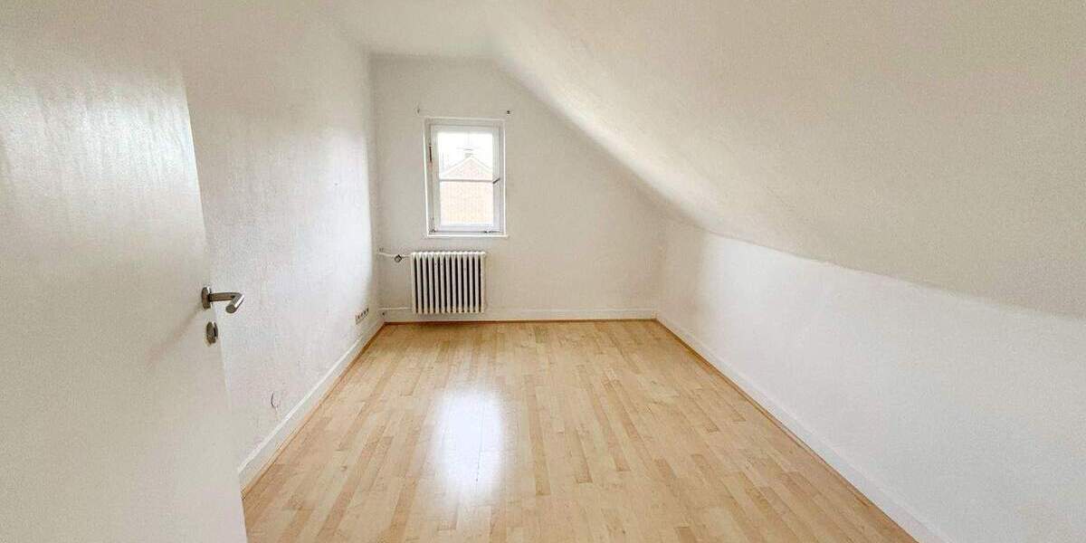 Einfamilienhaus Leverkusen Bürrig - 7 Zimmer, 155 m&sup2;, 698.000&euro; | Angebot:24721315