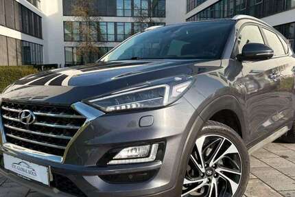 Hyundai TUCSON 65.000 km 18.999 &euro; Köln 51107