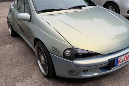 Opel Tigra 98.000 km 6.995 € Köln 51107