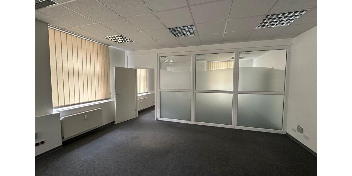 Gewerbeobjekt Halver - 2.250&euro; | Angebot:22260582