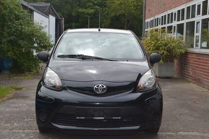Toyota Aygo (X) 120.000 km 4.000 &euro; köln 50969