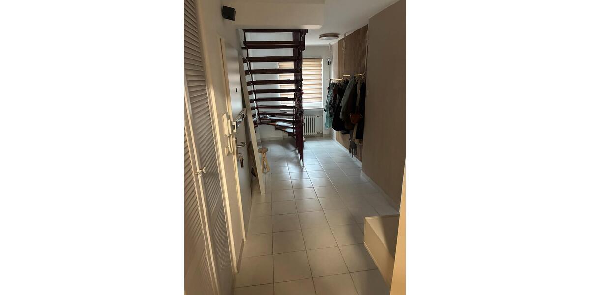 Maisonettenwohnung Leverkusen Bürrig - 3 Zimmer, 100 m&sup2;, 350.000&euro; | Angebot:24569242