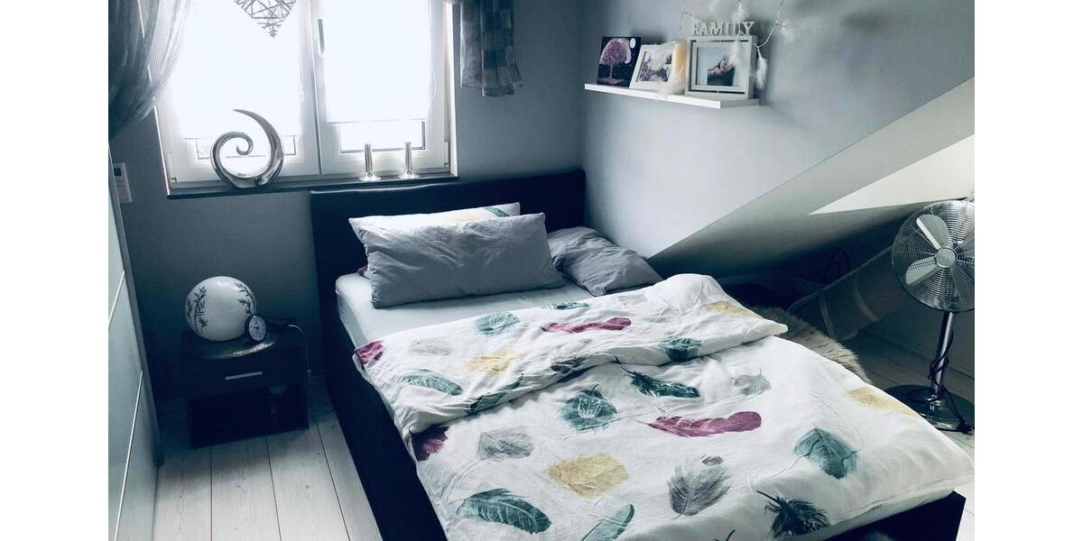 Dachgeschoßwohnung Leverkusen Bürrig - 1 Zimmer, 49 m&sup2;, 620&euro; | Angebot:24801800