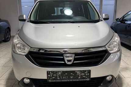Dacia Lodgy 150.000 km 3.999 &euro; Köln 51107