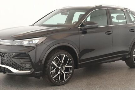 VW Tiguan 34.800 km 42.384 &euro; Düsseldorf 40233