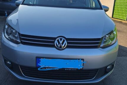 VW Touran 195.000 km 6.200 &euro; Köln 50997