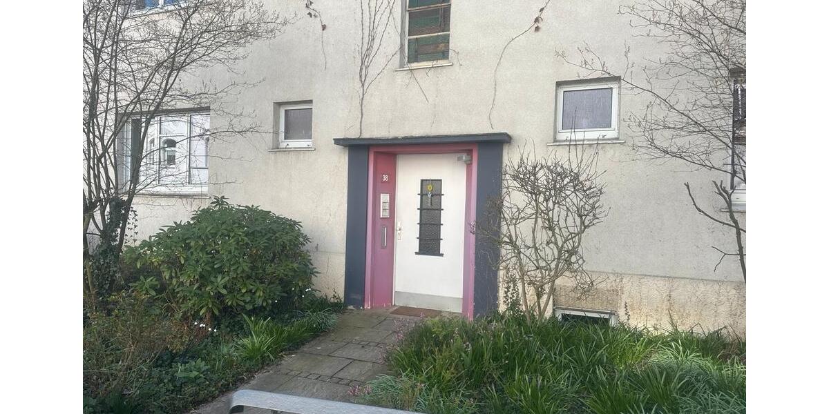 Dachgeschoßwohnung Wuppertal Lichtenplatz - 4 Zimmer, 107 m&sup2;, 860&euro; | Angebot:25838717